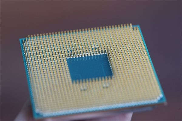 AMD Ryzen二代頂級(jí)座駕